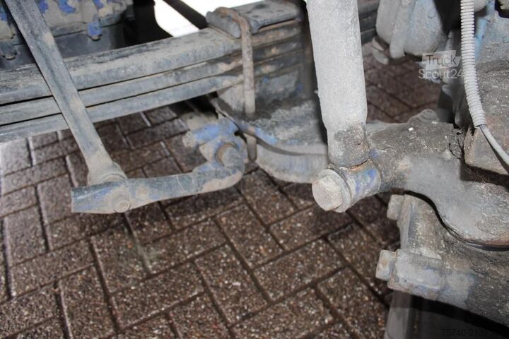 Piattaforma di carico MAN TGX 26.440 + EURO 5 + Right Hand Drive