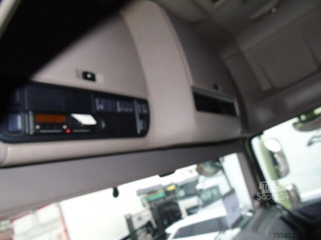 Padrão-SZM DAF XF 440 + euro 6 + ssc