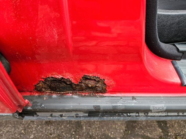 Minibus MERCEDES-BENZ 200 T-Modell LEDER Automatik