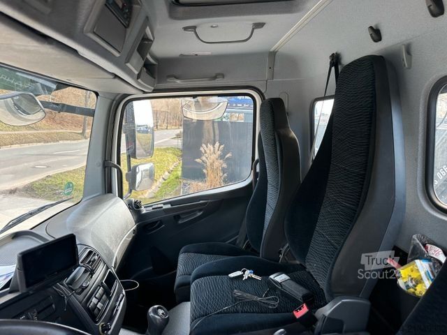 Vrachtwagen met kraanopbouw MERCEDES-BENZ Atego 824 MEILLER Kipper Kran Greifer AHK