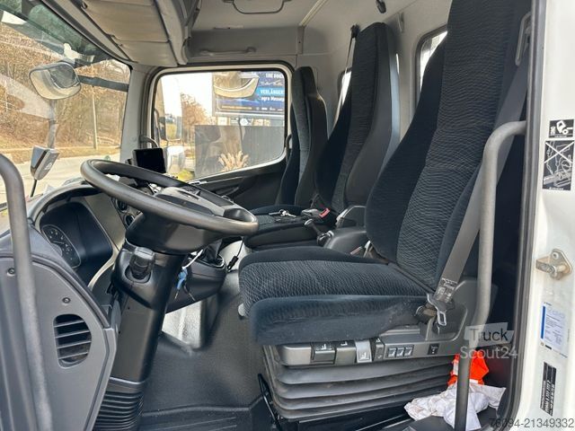 Vrachtwagen met kraanopbouw MERCEDES-BENZ Atego 824 MEILLER Kipper Kran Greifer AHK