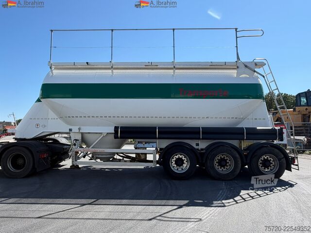 Silo puspriekabė Feldbinder EUT 37.3 Liftachse 2 Kammer 37 cbm Scheibenbremse