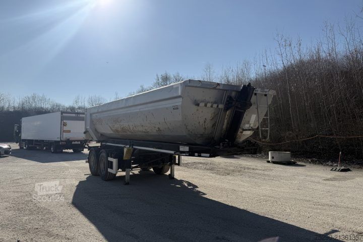 Semiremorcă basculantă SKM Kipper / Swiss-Vehicle
