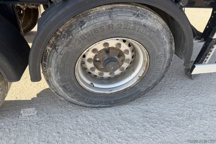 Semiremorcă basculantă  SKM Kipper / Swiss-Vehicle