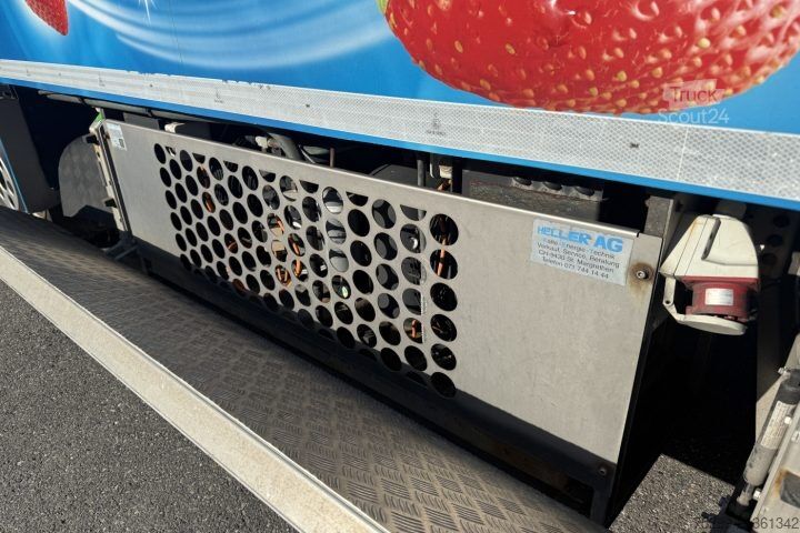 Camion frigorifique Fuso 9C18 Kühlkoffer / HB / Swiss-Vehicle