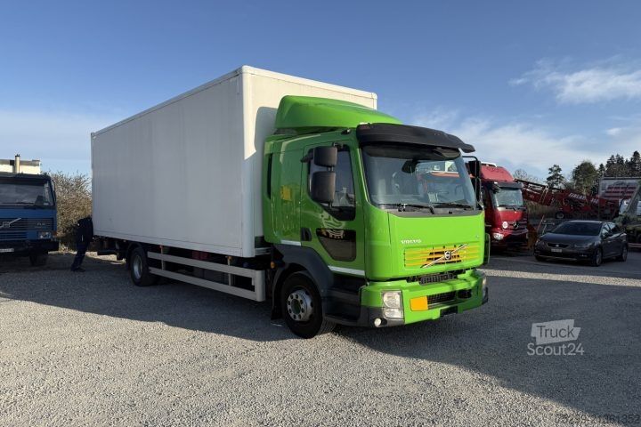 Skříňový nákladní automobil Volvo FLL-290 4x2R Getriebeschaden / Swiss-Vehicle