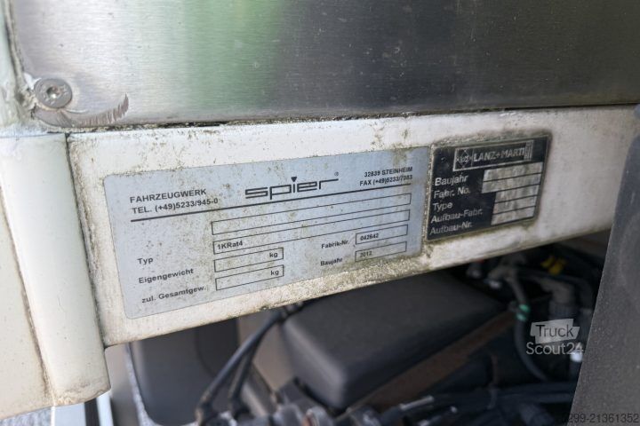 Skříňový nákladní automobil Volvo FLL-290 4x2R Getriebeschaden / Swiss-Vehicle