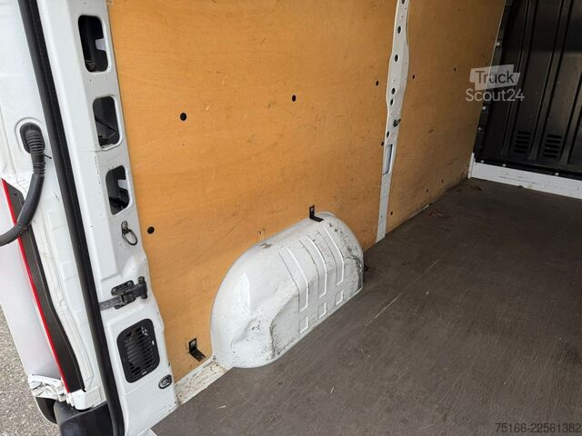 Vans ar augstu jumtu RENAULT MASTER Kasten L2H2 IL 3,05 m Hochdach+KLIMA