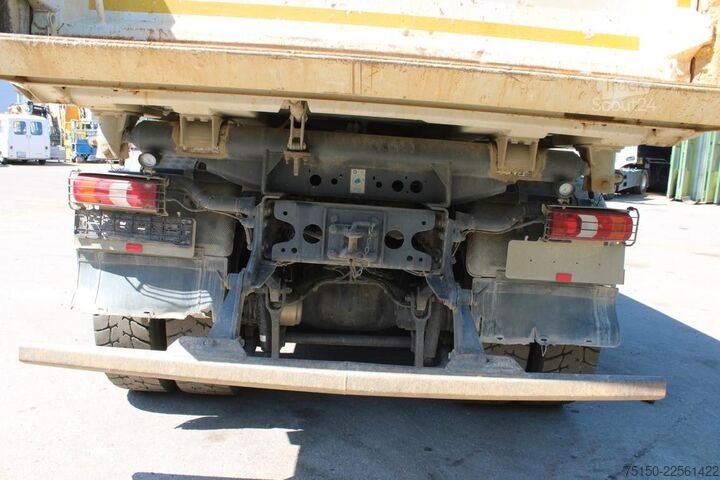 Тристранен самосвал MERCEDES-BENZ 3245 8x4 BB BORDMATIK UNFALL Nr.: 631
