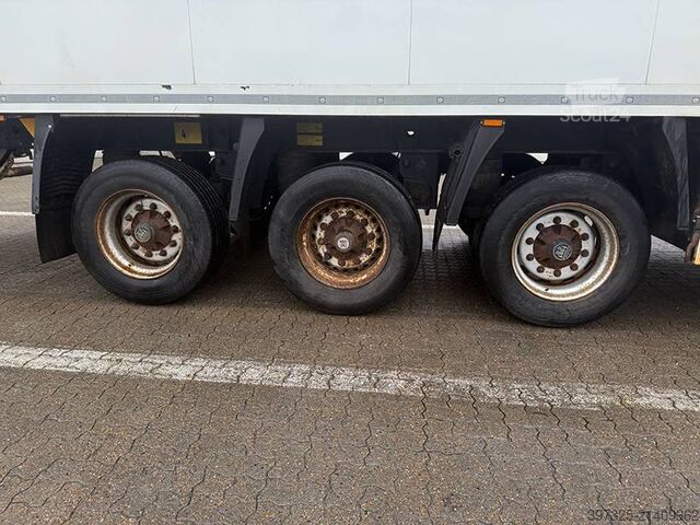 Рефрижераторная/морозильная транспортировка Krone Refrigerated trailer / Kühlauflieger / Køletrailer