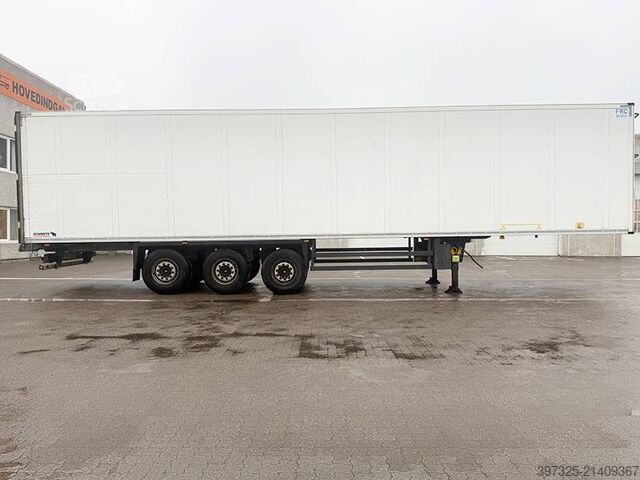 Pārvadājumi saldētavā/saldētavā Schmitz Refrigerated trailer / Kühlauflieger / Køletrailer