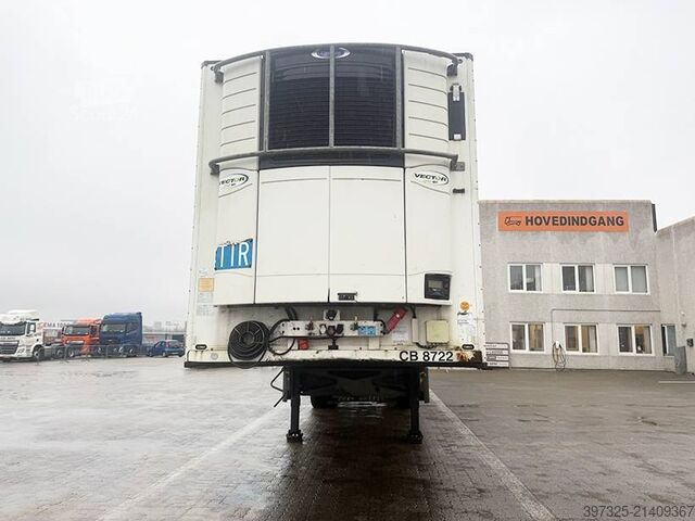 Pārvadājumi saldētavā/saldētavā Schmitz Refrigerated trailer / Kühlauflieger / Køletrailer