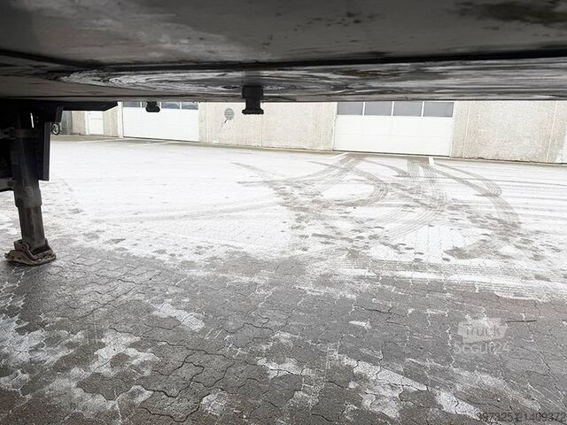 Pārvadājumi saldētavā/saldētavā Schmitz Refrigerated trailer / Kühlauflieger / Køletrailer
