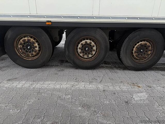 Pārvadājumi saldētavā/saldētavā Schmitz Refrigerated trailer / Kühlauflieger / Køletrailer