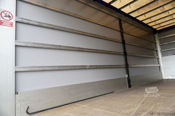 Burtofiranka Renault Midlum 12.240 / dropside / 260 tho.km