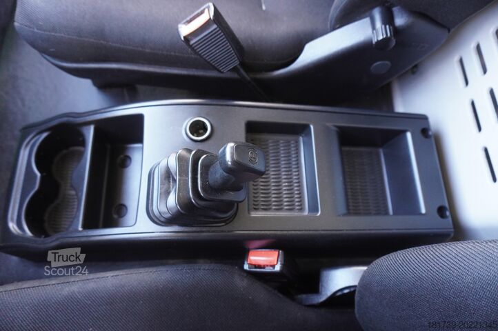 Beholder Iveco 120-190 / 160 th. km !!! / Box 18 EPAL