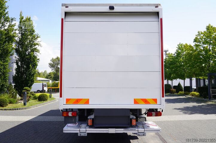 Container lastebil Mercedes-Benz Atego 1318 E6 /20 pallet container/lift