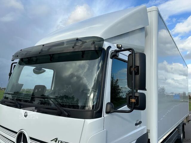 Bőrönd Mercedes-Benz Atego ATEGO 1318L