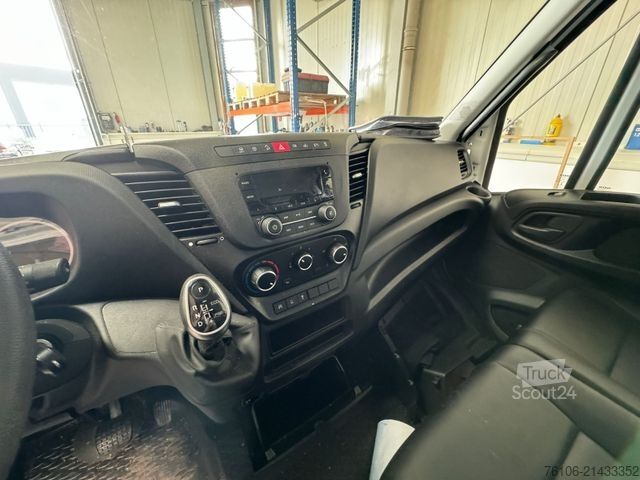 Skåpbil IVECO Daily 35S14 Hi-Matic Koffer*Ahk*Seiten tür*