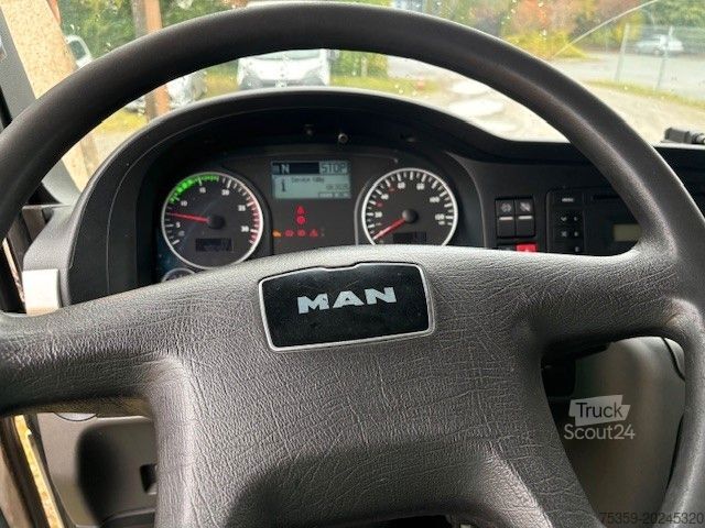 Сміттєвоз MAN 35.360 8x2