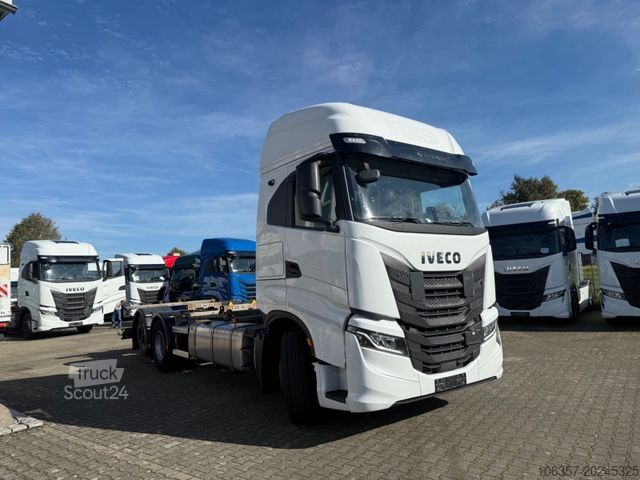 Kamion z zamenljivo nadgradnjo IVECO S-WAY AS260S51Y/FP CM SDG BDF Retarder