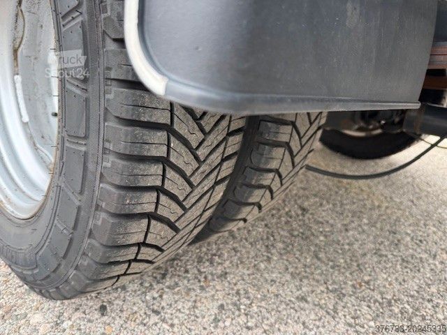 Dubă cu caroserie tip cutie IVECO Daily 35C16 ¤6E Koffer LBW Klima