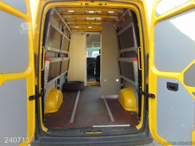 Kombi z visokim stropom VOLKSWAGEN Crafter 35 2.0 TDI *Klima*Regalsystem*Kamera*