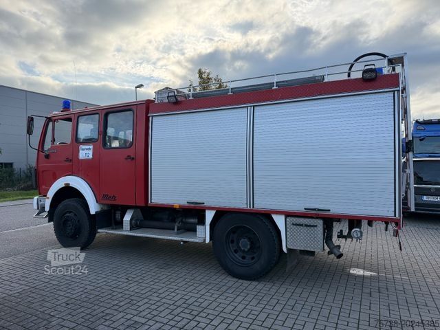 LKW mit Kofferaufbau MERCEDES-BENZ 1222 AF 4x4 ALLRAD/Feuerwehr /Pumpe