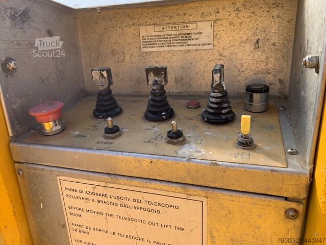 Skåpbil Iveco Daily Multitel MT202DS - 20,2m