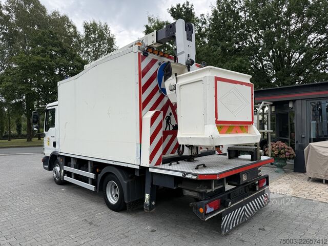 Lastbilsmonterad arbetsplattform MAN TGL 12.180 Koffer mit Ruthmann Versalift 14.90m