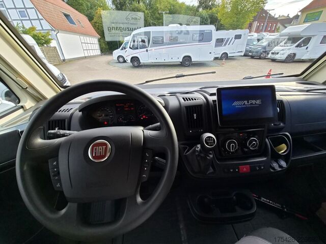 Integrerad husbil FORSTER I 741 EB *Hubstützen*Navi*4250kg*