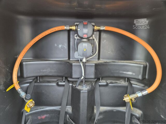 Integrerad husbil FORSTER I 741 EB *Hubstützen*Navi*4250kg*