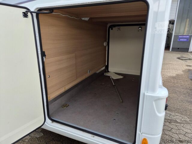 Integrerad husbil FORSTER I 741 EB *Hubstützen*Navi*4250kg*