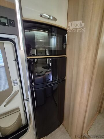 Integrerad husbil FORSTER I 741 EB *Hubstützen*Navi*4250kg*