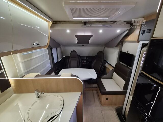 Integrerad husbil FORSTER I 741 EB *Hubstützen*Navi*4250kg*