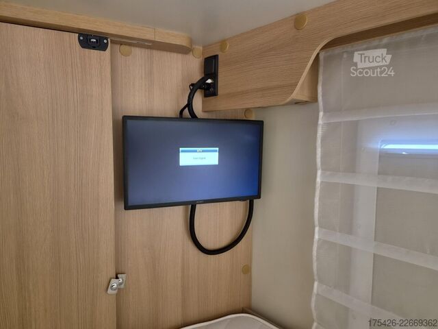 Integrerad husbil FORSTER I 741 EB *Hubstützen*Navi*4250kg*