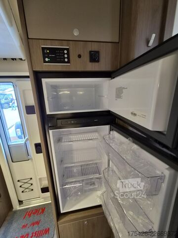 Halvintegrerad husbil CARADO T 447 *pro+ Paket*Sat-TV*