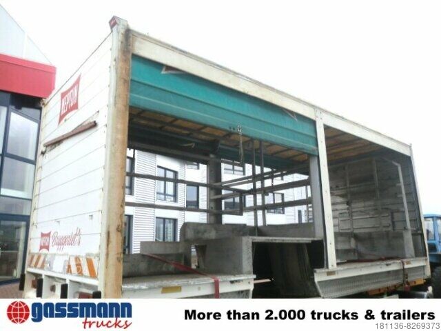 LKW mit Pritsche (offen) Aufbau Getränke