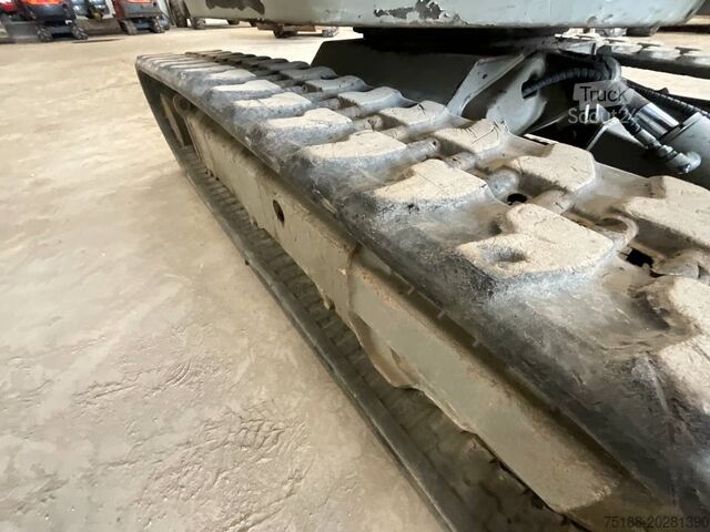 Mini escavatore Volvo ECR 25 D