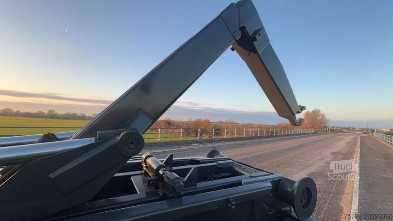 System med krogarm Scania S450 6x2*4 | 25 ton haakarm  | gestuurd | full ...