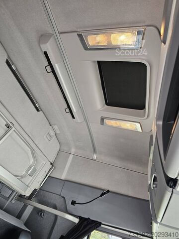 τυποποιημένη μονάδα ελκυστήρα Renault 480T hydraulics + night aircon