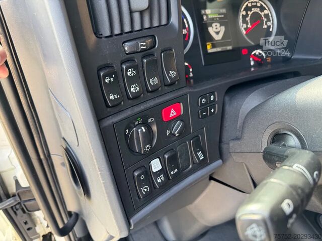 Standard-SZM Scania R520 V8 6X2 Topline Retarder 2x tank NL Truck