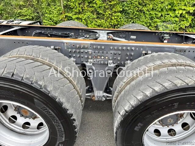 Châssis avec cabine Volvo FM 410 / 8x4 / Blatt - Luft / Eu6