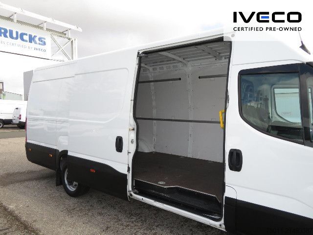 Furgon z wysokim dachem IVECO Daily 35S16V AHK, Klima, PDC, lang + hoch
