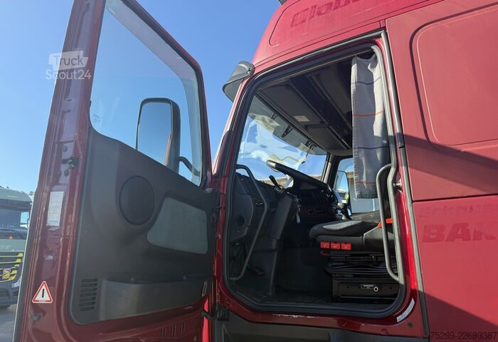 Tractor estándar Volvo FH12-420 4x2 Sattelzugmaschine / Swiss-Vehicle