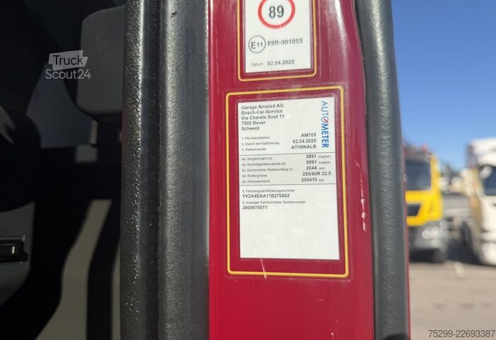 Tractor estándar Volvo FH12-420 4x2 Sattelzugmaschine / Swiss-Vehicle