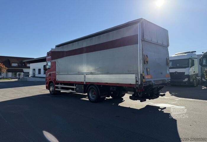 Camión plataforma con toldo Scania R164LB 4x2 Plane/HB / Swiss-Vehicle