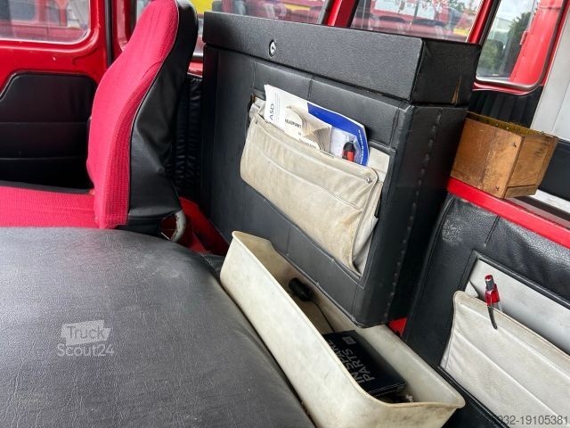 Autocamion cu destinație specială  IFA W 50 L  Feuerwehr Löschfahrzeug mit Anhänger