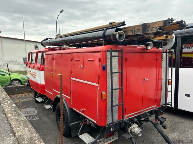 Autocamion cu destinație specială  IFA W 50 L  Feuerwehr Löschfahrzeug mit Anhänger