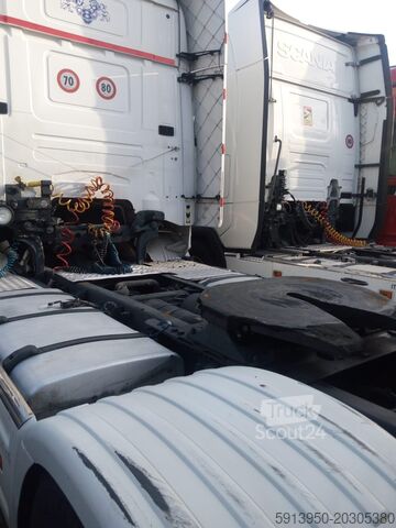 Standartinis vilkikas SCANIA R 500